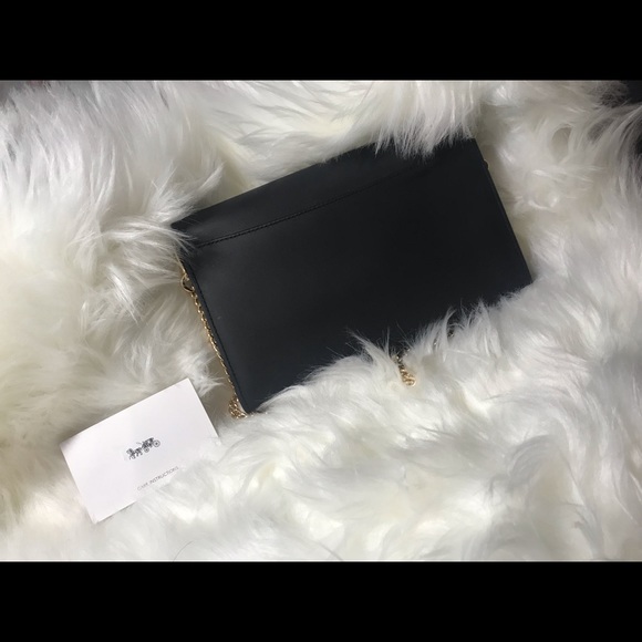 Coach Crossbody - Picture 2 of 4